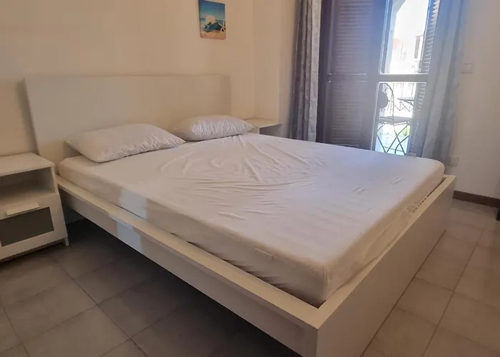 Nicole's House Hébergement de vacances *